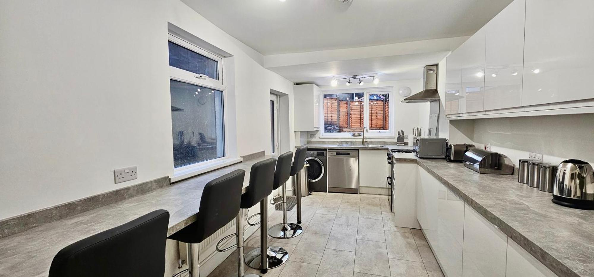 Bedford Street By Switchback Stays คาร์ดิฟฟ์ ภายนอก รูปภาพ